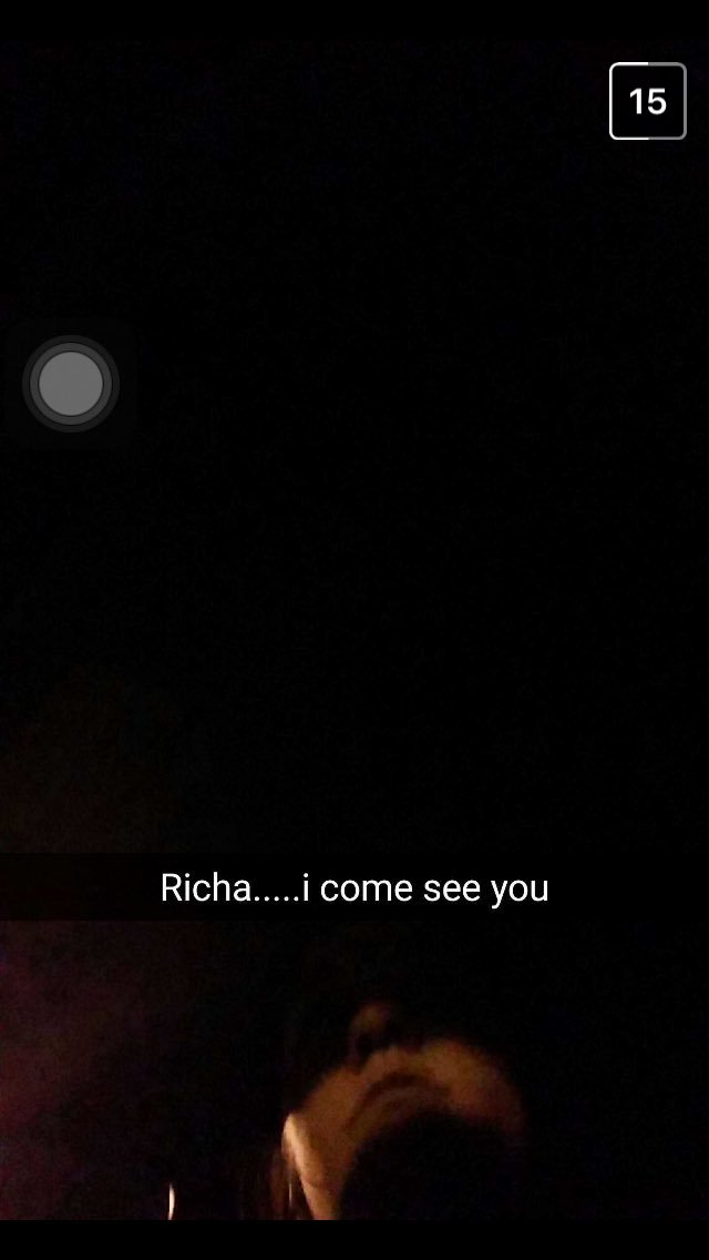 richaaaaaa_'s tweet photo. How best friends tell u tht their coming to see u #SnapchattingAndDrivng 🙃🙃🙃🙃 https://t.co/WV2SngRXma