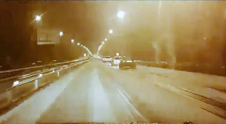 Esta madrugada, sobre las 5.30h en la TF5, nos cayó una granizada histórica. Cc  <a href="/InformeBOLORINO/">BOLORINO</a>  (vía <a href="/JAPtw/">José Antonio Pérez</a>)