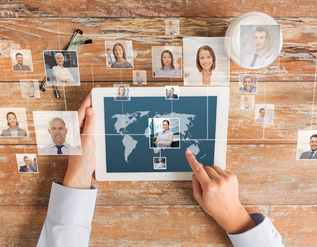 GetSimplifyd's tweet photo. Why our user’s shape the development of our app. https://t.co/VgAgcgrecj #Simplifyd #business #userexperience https://t.co/hkXD7oAq5R