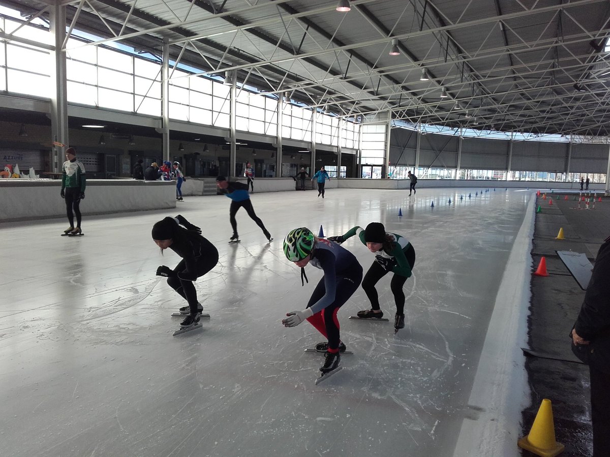 Topsport_GE's tweet photo. De toppers van de Graaf tijdens de ploegenachtervolging. Tot nu toe allemaal gewonnen. #graafengelbrecht #spa https://t.co/5m3oPLUDXN