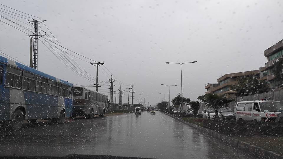 Sundas_jamel's tweet photo. Raining here in Islamabad.
On my way to #Shopping https://t.co/NRWbqTDdaK