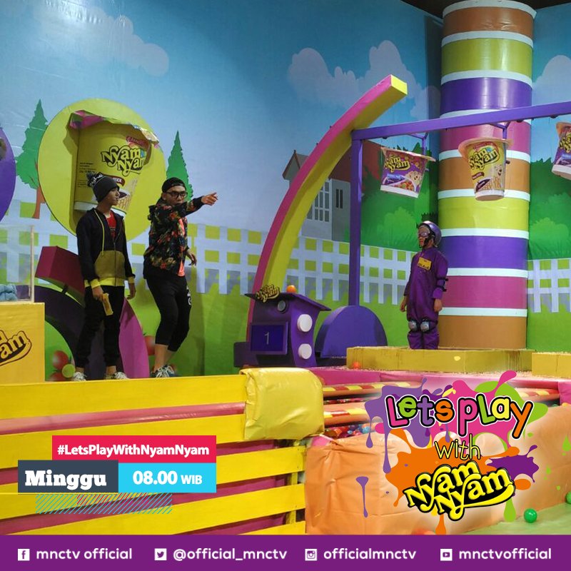 Letsplay_MNCTV's tweet photo. Aksi seru @CJRisCJR bermain bersama peserta di #LetsPlayWithNyamNyam siap menghibur minggumu! Stay tune pukul 8.00! https://t.co/29g0dL3r0q