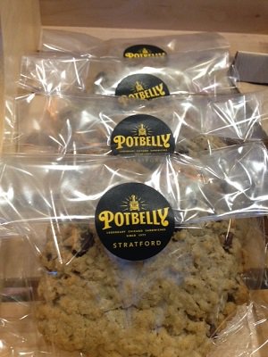 Potbellyuk's tweet photo. It's #PotbellyFriday again....get Rt'ing for your chance to win a free #Potbelly meal!!! #WorldFamousCookies https://t.co/ZbgGpr0h6X