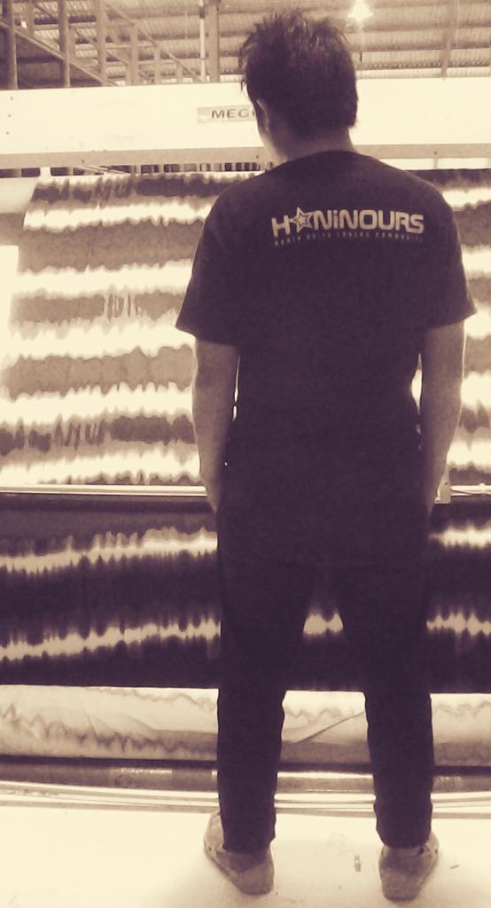 Masih di sini , Menantimu 😂😂😂