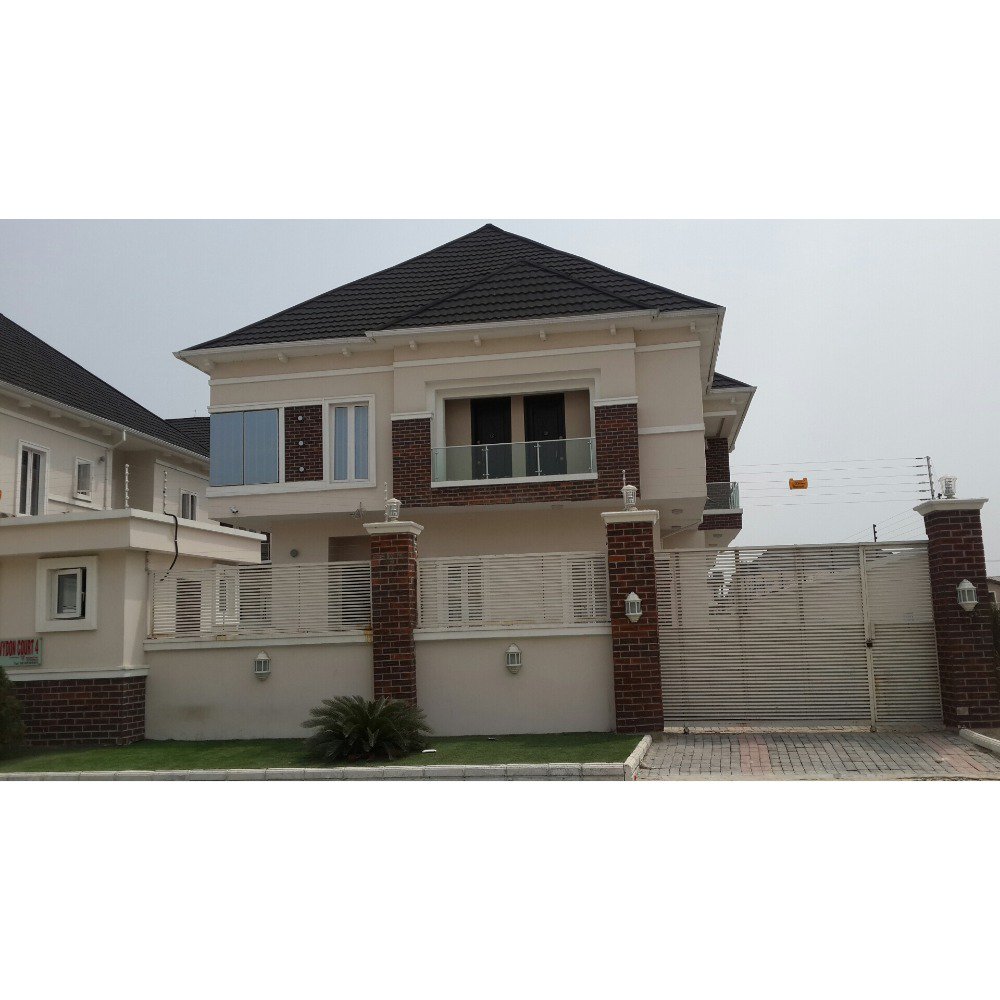 EkoRealtyNG's tweet photo. RENT. 5 bedroom detached duplex with 1 room bq at Agungi, Lekki. N3.5m/year. Inbuilt speakers, luxury fittings, etc https://t.co/XFw8eXrcym