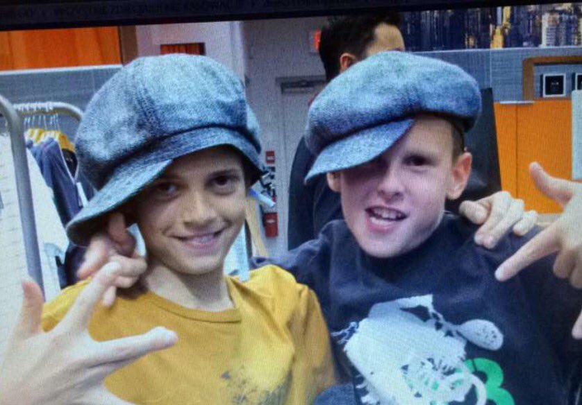 adampiatek0's tweet photo. Swag yo https://t.co/XkWnfAM2yI