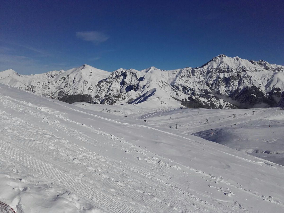 Piani_Bobbio's tweet photo. Posti disponibili sui Bus della Neve del week end
https://t.co/1cYF7bkwNI https://t.co/1K3n9xhtsM