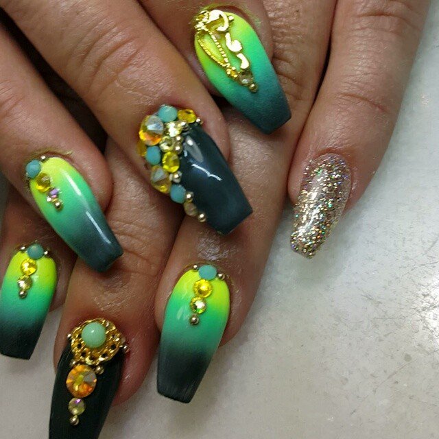 PRETTYTONE101's tweet photo. THE POWER OF COLOR
@merakibeautystudio
#orlandonails #hotnailart #mindyhardy #notd #nails #flnails #orlandonightli… https://t.co/iRiivh8frz