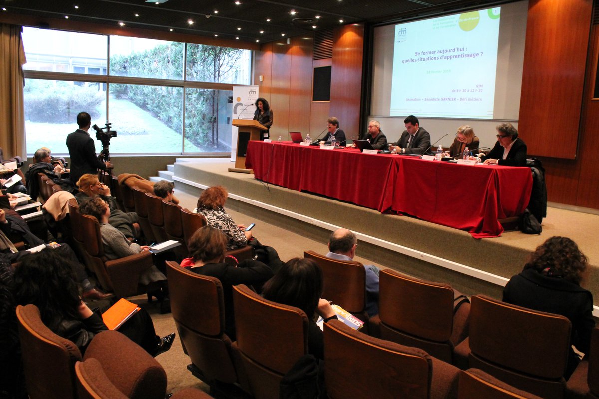 defimetiers's tweet photo. Le digital learning au centre du dernier Rendez-vous de la formation de Défi métiers https://t.co/13DopS55XP https://t.co/jUPTCsOGGd