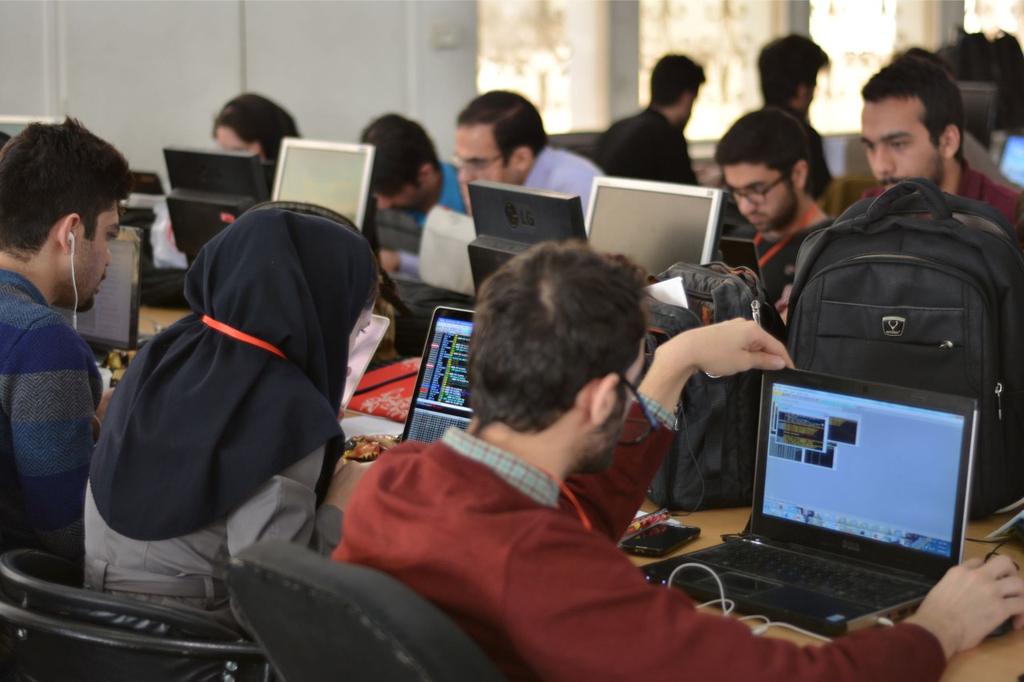 UT_ACM's tweet photo. روز مسابقه
#UTsec https://t.co/2HlHVp7fJl