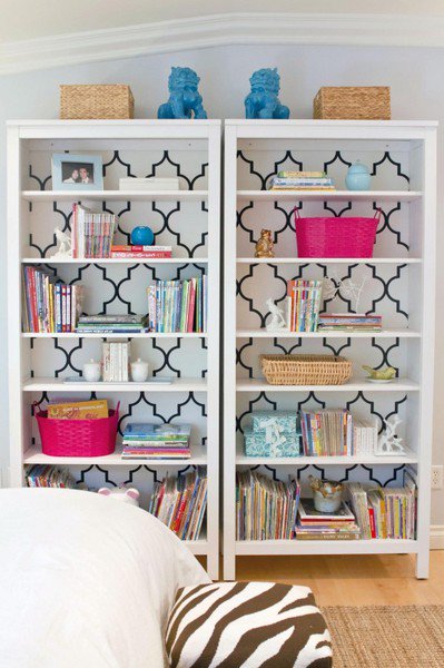 sfjohnrohan's tweet photo. Popping some wallpaper in the back of you bookcase is a great was to add a pop of colour to any room! #diy #home https://t.co/z8H4jr05SH