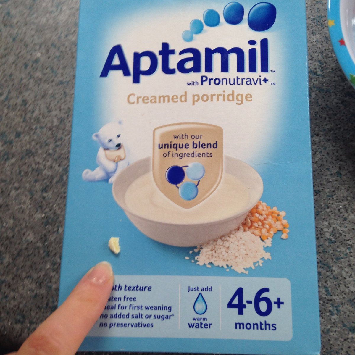 MaeveB007's tweet photo. @aptaclubuk found this hard foreign object in my aptamil " very dangerous" glad I spotted it before feeding my baby https://t.co/K2D4q4vKzU