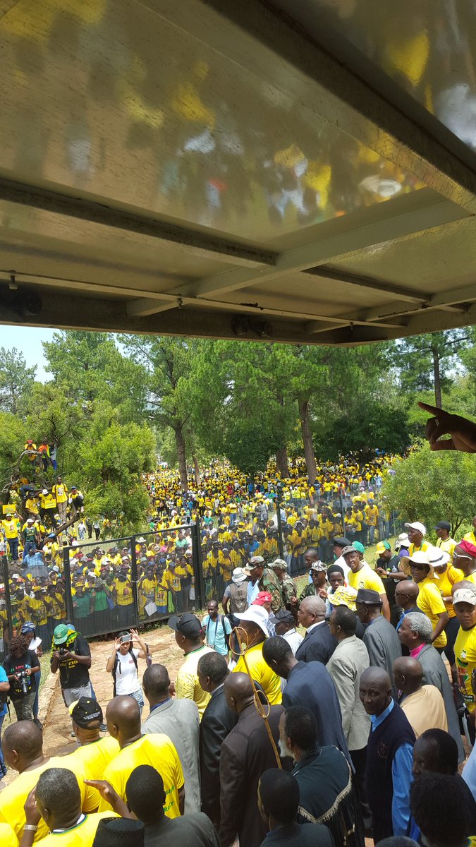 zizikodwa's tweet photo. Down with Racism Down - thousands marching in Pretoria #UnityMustRise https://t.co/css6JhtUrT