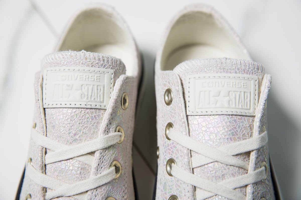 SOLETRADER's tweet image. #FREEBIEFRIDAY Follow &amp;amp; RT to be in with a chance of winning a pair of @Converse &amp;gt;&amp;gt; socsi.in/SqPU2