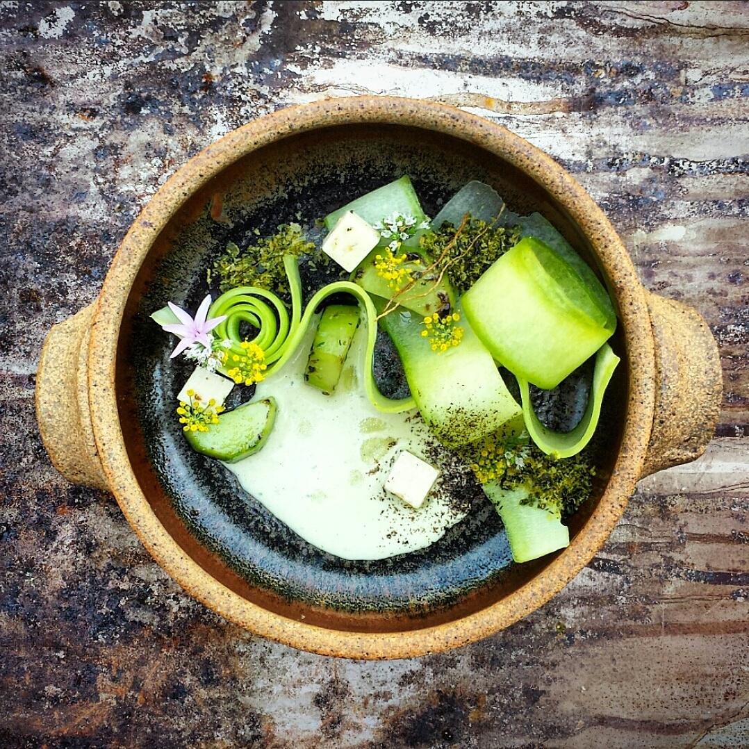 ChefJacoSA's tweet photo. Cucumber and leek gazpacho, compressed chard cucumber, feta, edible moss, marinated cucumber. #capetown #foodporn https://t.co/9WYgg50zRg