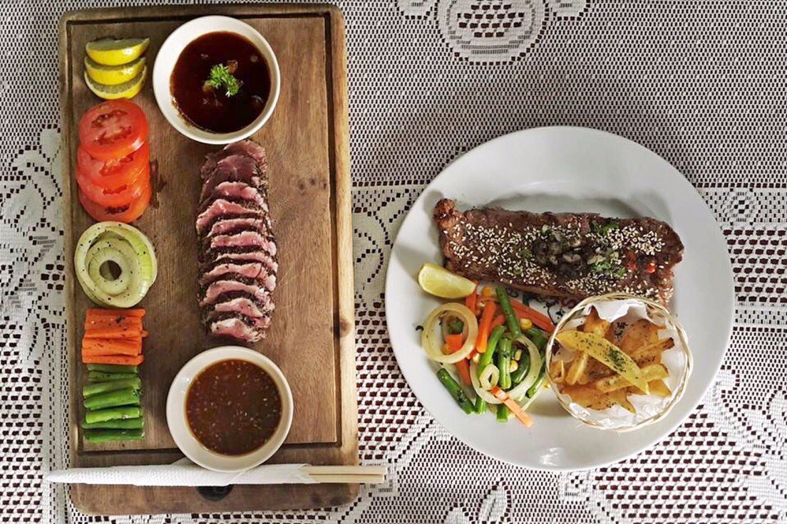 Have you ever taste our Beef Sashimi? Its not on the menu , just ask this menu to our friendly waiter 😋 #steak