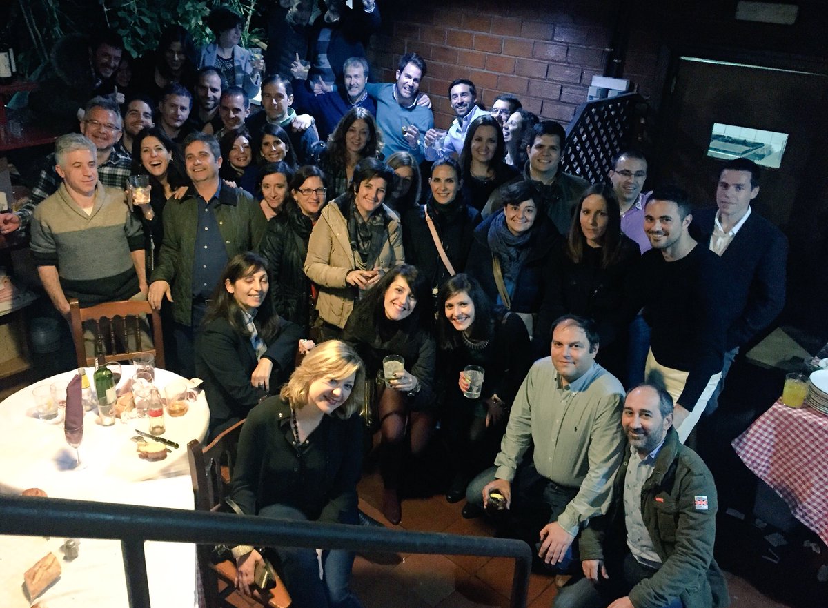 AQD2012's tweet photo. #QuedadaPromo41Madrid muy divertida! https://t.co/f4Jj1Dric1
