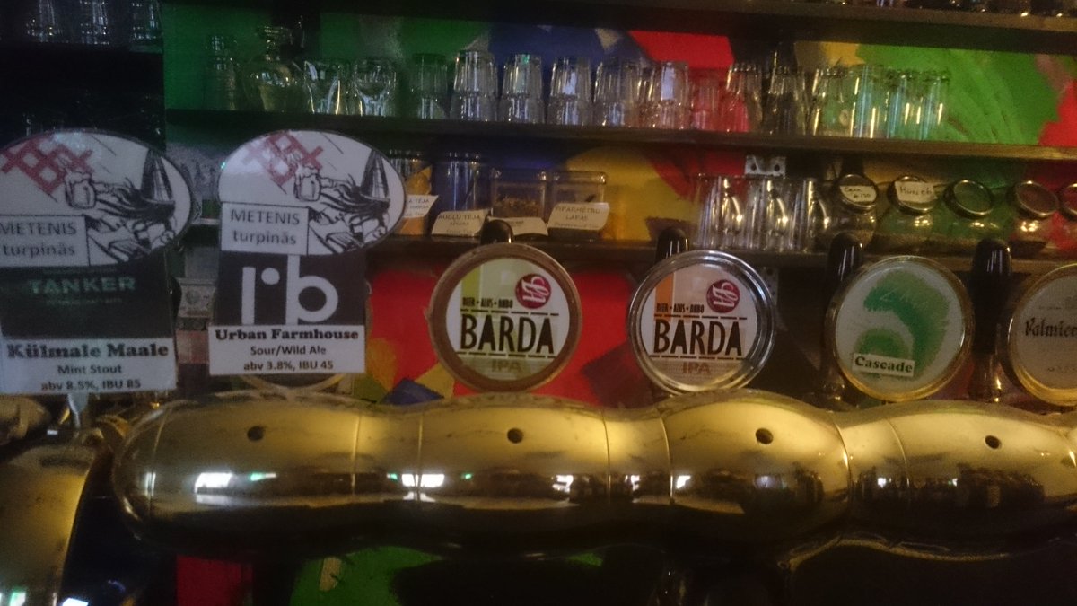 <a href="/BarsTaka/">Kafejnīca/bārs TAKA</a> pagājušās alus pasākuma Metenis turpinājums: pie mums alus no <a href="/tankerbrewery/">Tanker Brewery</a> un @redchurchbrewer