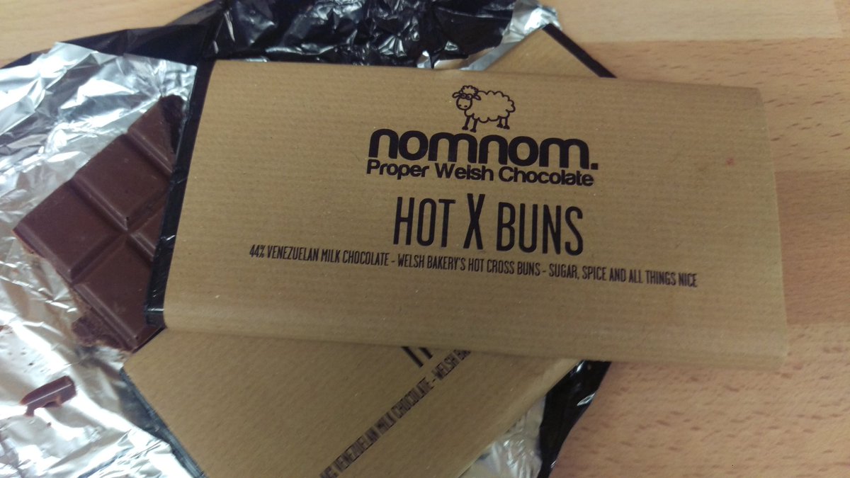 What a yummy idea, teamed up with nomnom &amp; they've made delicious chocolate.. :)