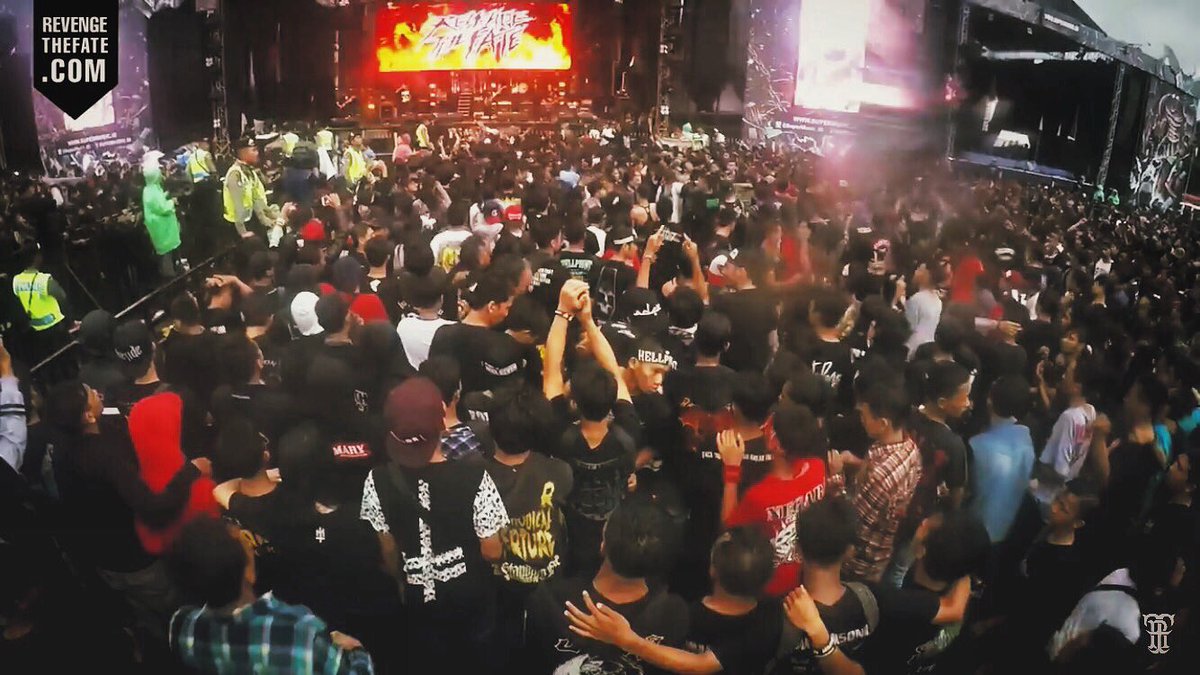 Check this guys 🙏🏻
#RTFlivehellprint2016

youtu.be/LyayEDMVG94
