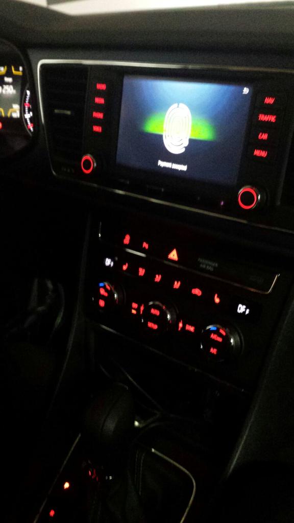 C.Cuffí tweet media