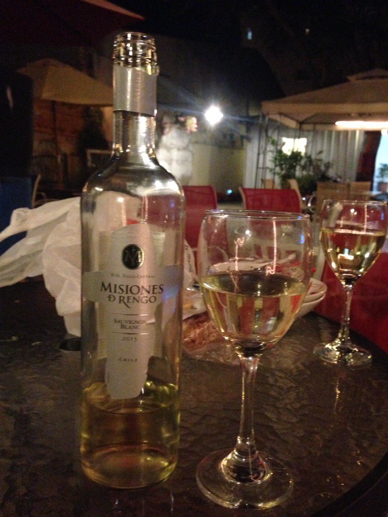 miss_clarkeson's tweet photo. @AnnaLepeley I drank a bottle 😕 #WhenInChile https://t.co/kicYB7uETP