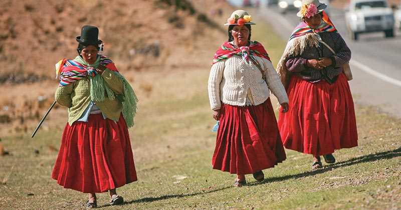 Quechua, Aymara, o guaraní, la tercera lengua de los colegios de Bolvia . >> bit.ly/1KKu8tR