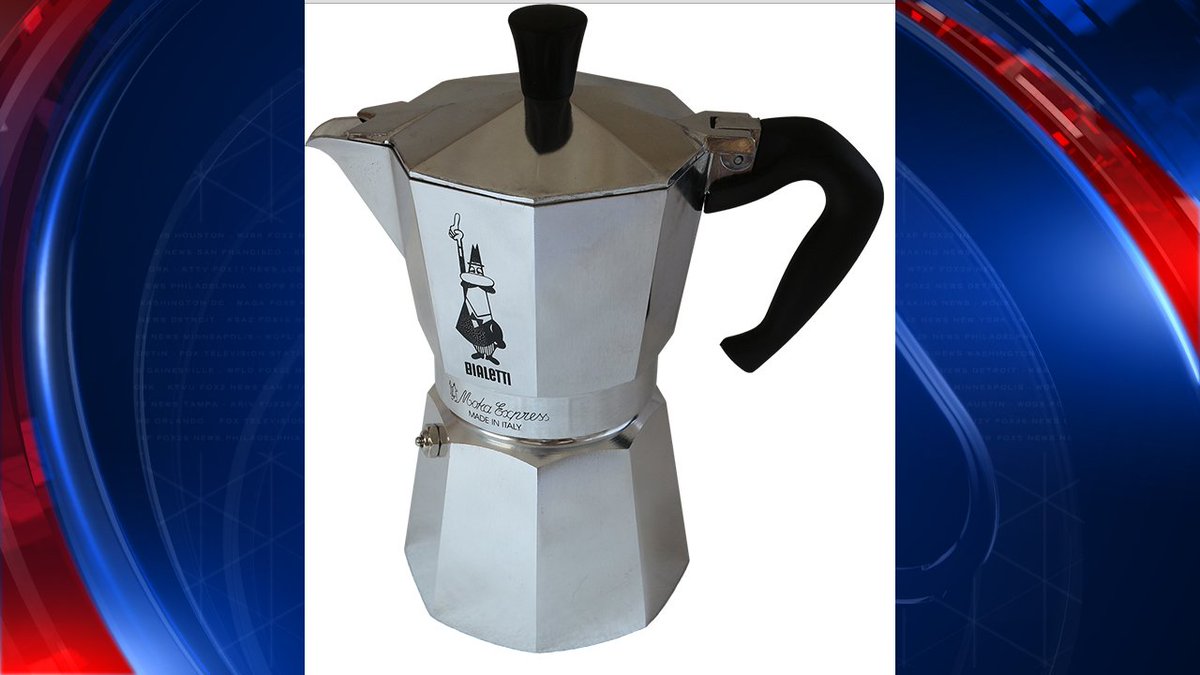 بالفيديو: دفن ايطالي في ماكينة قهوة لسبب غريب جداً ..