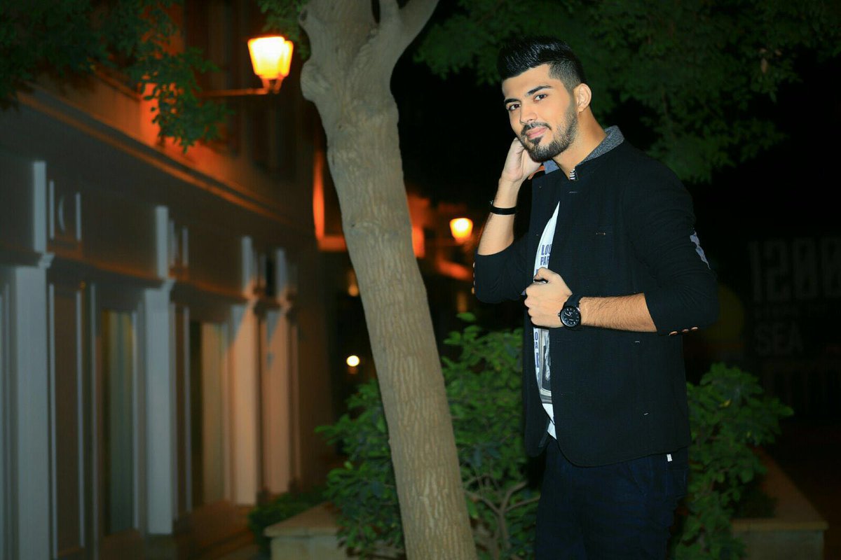 zakichreif's tweet photo. أحياناً يقودُنا آلهدوء لـ ذكرياتٍ لَنْ تَعود ..! #مساء  آلهدوء وآلجمال وآلرّقة 🌸 https://t.co/1CpEvW72X0