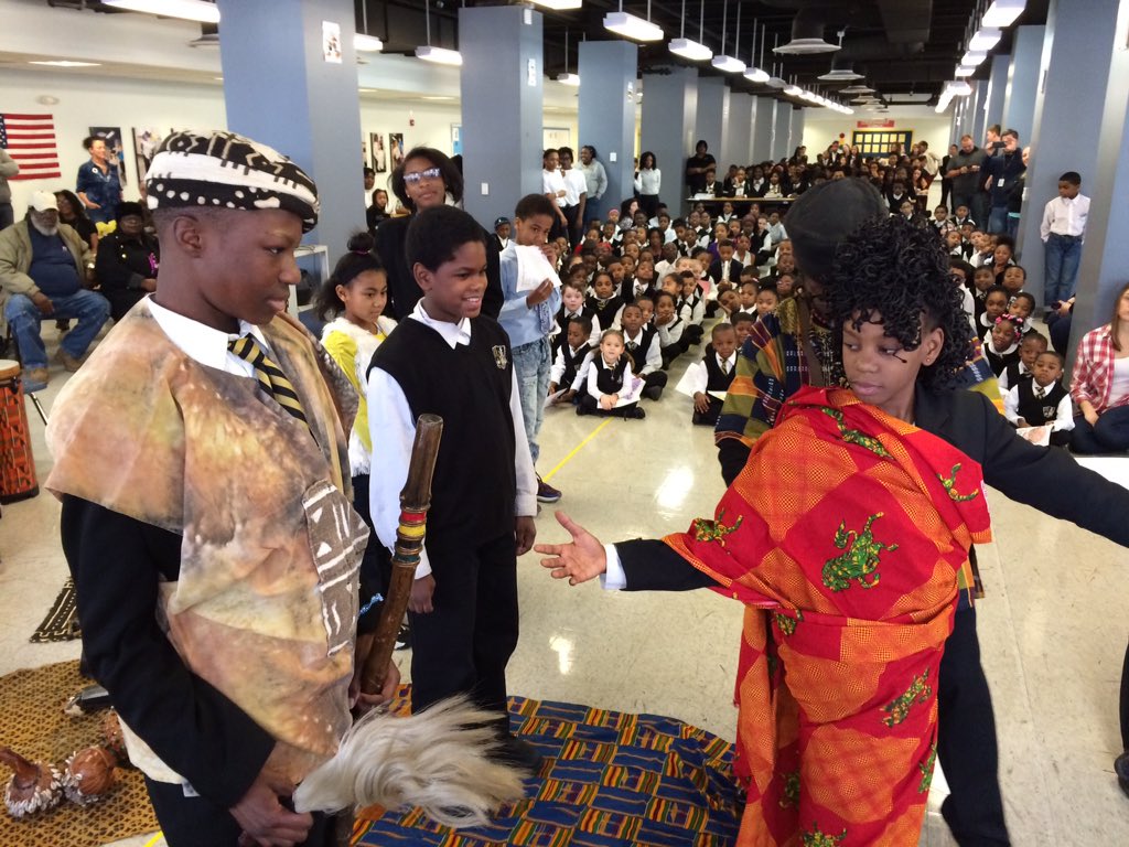AkronPrepLions's tweet photo. Blk History Month at #aprep #ICANSCHOOLS  the King and Queen crowned and presiding over the ceremony! https://t.co/LplikiwxPY