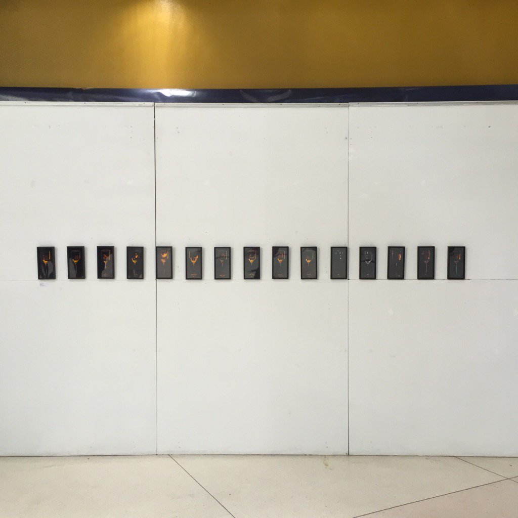 OCalvel's tweet photo. #Thèm'Art#vernissage#série dérobée https://t.co/4gC0mSuDmC