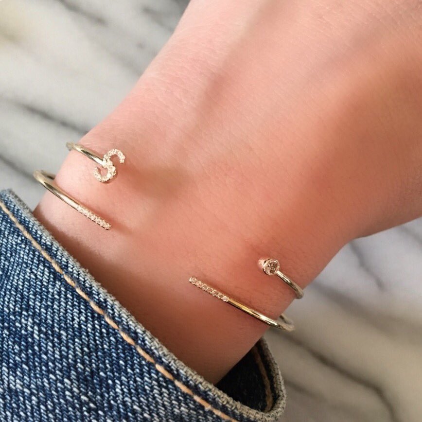 Zoelevjewelry's tweet photo. Baby Bezel☄ #bezelbracelet #LettersbyZoe https://t.co/VLng4cVrns