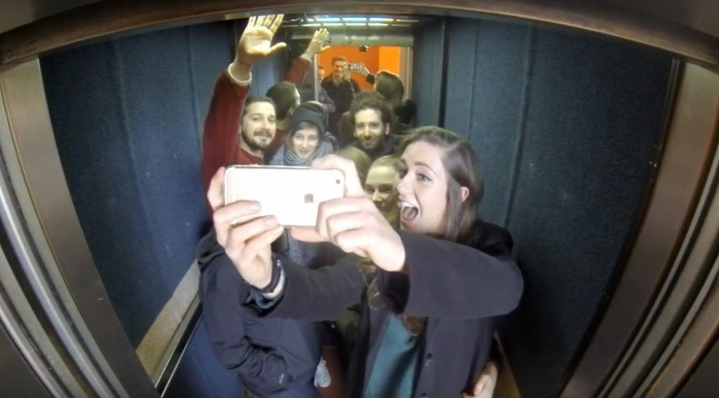 joyurist's tweet photo. Master of livestream-art strikes again, now spending 24h inside of a lift in Oxford Union. https://t.co/oBoScgcqLc https://t.co/nEejfGHa2t