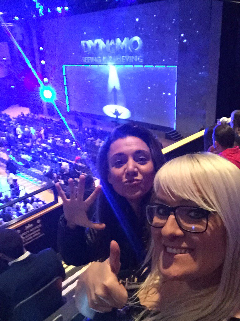 CMarieMagic's tweet image. Dynamo is a great fellow Magician. His storey on how he got into Magic is AWSOME. Great show please go see it 🎩