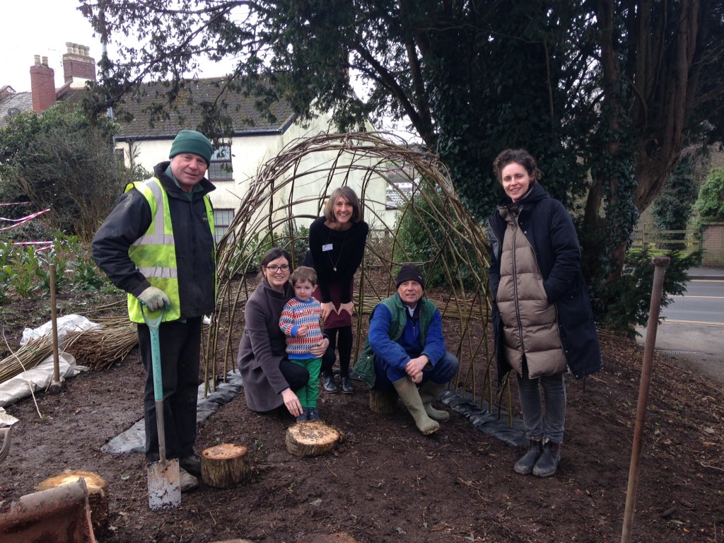 Our THG #pocketpark is looking great thanks @AnnaWardrop Tony Benger Landscaping and <a href="/windrushwillow/">Richard Kerwood</a>  #Honiton