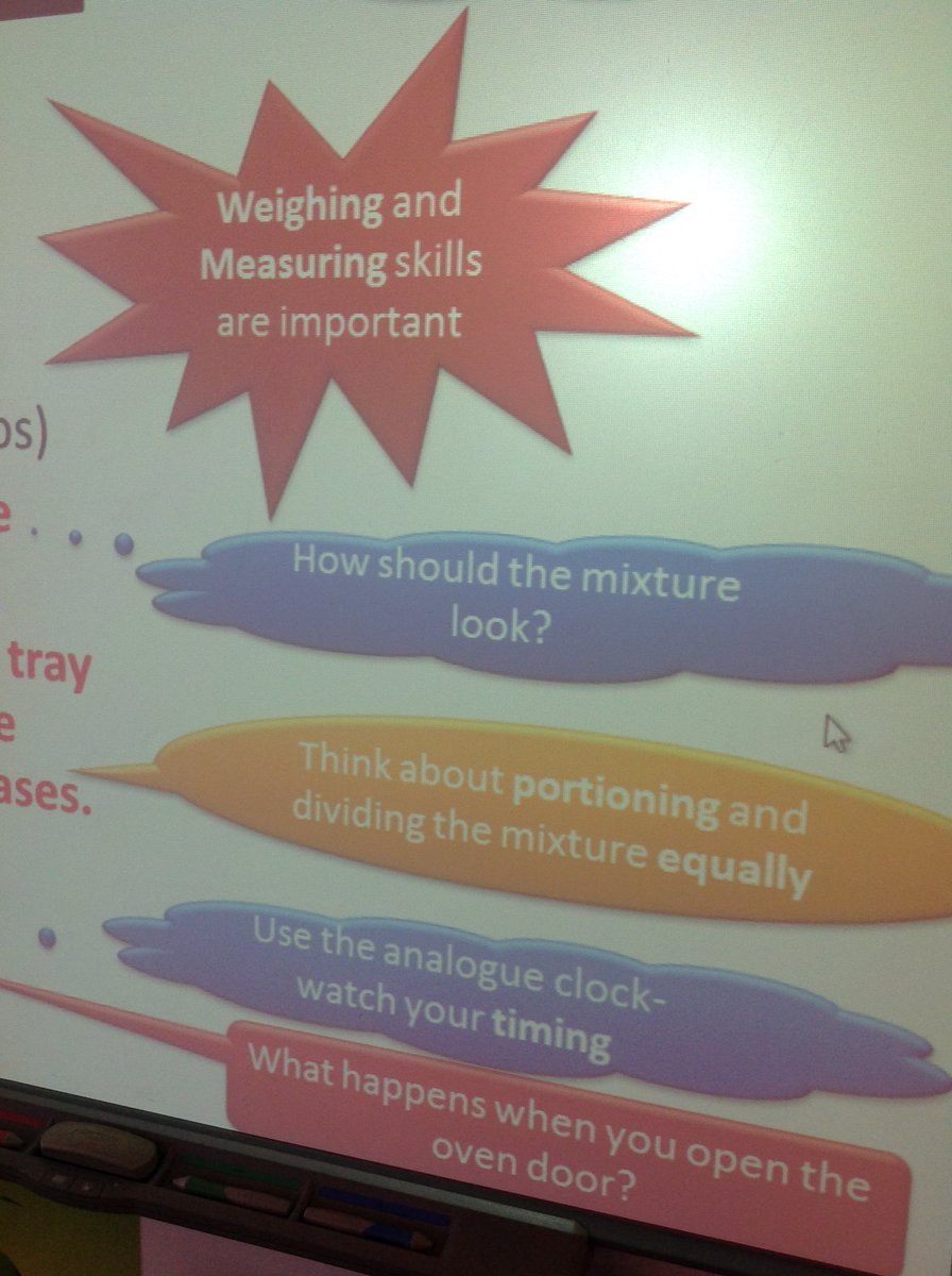 MissKLMason's tweet image. More #numeracy skills with Year 7 #baking lesson. #portioning #timing #weighing #measuring
