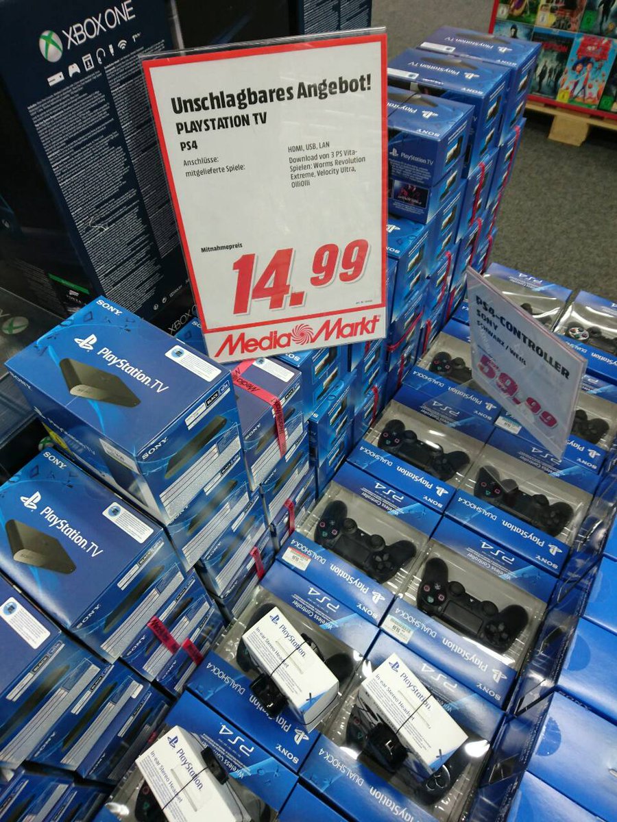InCaGamingTV's tweet photo. Momentan gibs nen #geiles #Angebot im #MediaMarkt #EinsteinCenter #Munich #PSTV @PlayStation @SonyPSFans @PSVitaSony https://t.co/eh5iTAqAG7