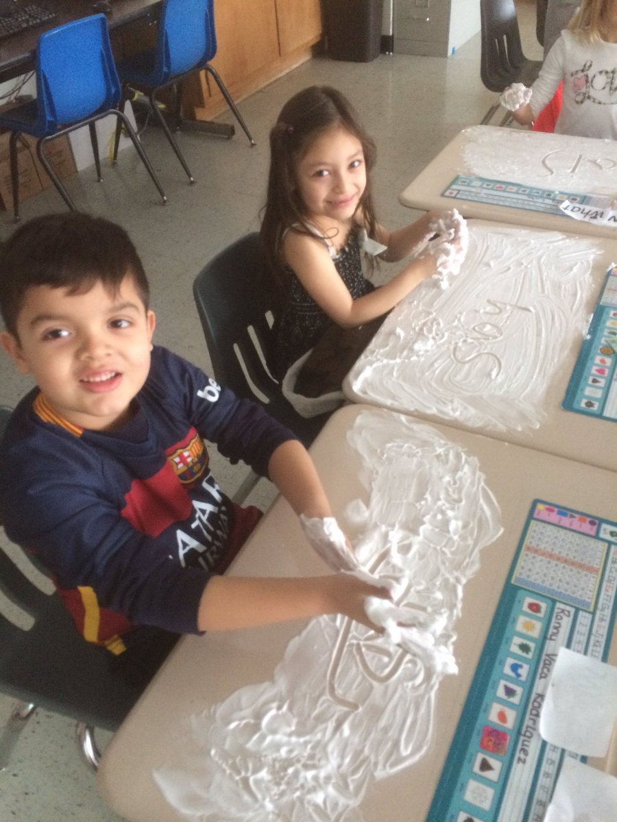 Shaving cream sight words! #ggators16 #firstgrade <a href="/GuilfordEle/">Guilford Elementary School</a>