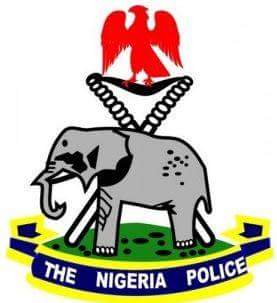 frnews_ng's tweet photo. POLICE SMASH KIDNAPING GANG, SEIZE GUNS, SPEED BOAT IN PORT-HARCOURT
https://t.co/T289mxKPkn
@PoliceNG_Rivers https://t.co/HWqjEwIQlb