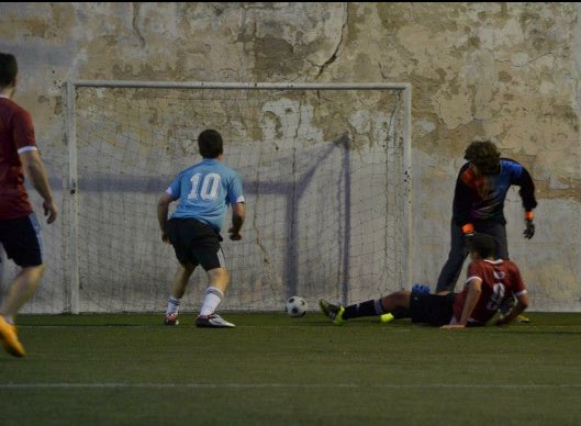 ToritoFc's tweet photo. Hoy cumple el 9. Que anda recuperandose para volver a calzarse los botines. Acá te bancamos! Feliz cumple nico!! https://t.co/Ezdj0s1Zo0