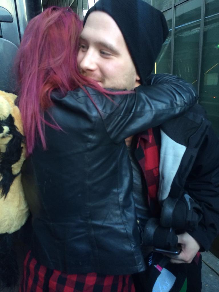 HMDAPBW_'s tweet photo. I JUST MET HIM I MET MY SUNSHINE HE WAS SO HAPPY WITH HIS HORSE I HAVE NEVER CRIED THIS HARD https://t.co/l9XnJ5rBGP