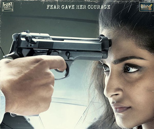 glamsham's tweet photo. Movie review: No one else could have played #Neerja better than @sonamakapoor > https://t.co/fkkFHl27Vk

#MustWatch https://t.co/EQg2QwkKnN