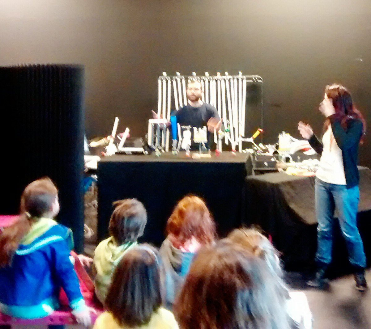 ontherhone_com's tweet photo. Atelier des explorateurs @mdc_confluences : son et musique avec une #AirMachine à partir de 6 ans #Lyon https://t.co/3lwnrJN9hJ
