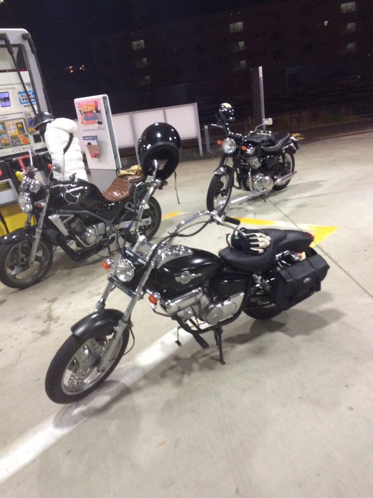 uv3_a's tweet photo. マグナ50売ります
状態とても綺麗で65kmまでは出ます、愛知からです
・アップハンドル
・ヘッドライトが小さめのになってます
・サイドバックつけます
値段は相談です
#マグナ50売ります
#MAGNAFIFTY https://t.co/4DseF10Vkj