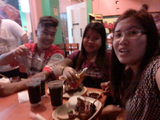 CrissyTintin19's tweet photo. #dinner #datew/cousins 😍😊 https://t.co/HG2kvoD44W