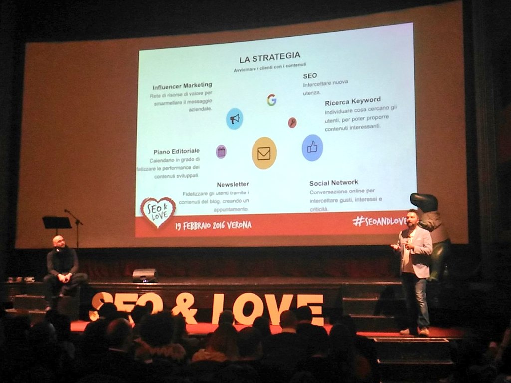 strawebby's tweet photo. Come gestire i contenuti del tuo #blog? L'esempio di @6sicuro raccontato da @WMSaver al #seoandlove https://t.co/VixPxQwcJY