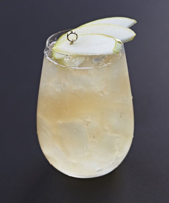 TheExilesGin's tweet photo. How about an Uptown Funk inspired cocktail? Via @InStyle https://t.co/oNjjwWDymf https://t.co/x6eqbCQG5m