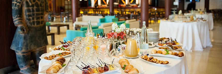 LloretBikes's tweet photo. Time to have #lunch in the hotel facilities and get ready for the last athletic #TriathlonTrainingWeek kick https://t.co/gvVZgHKqSM
