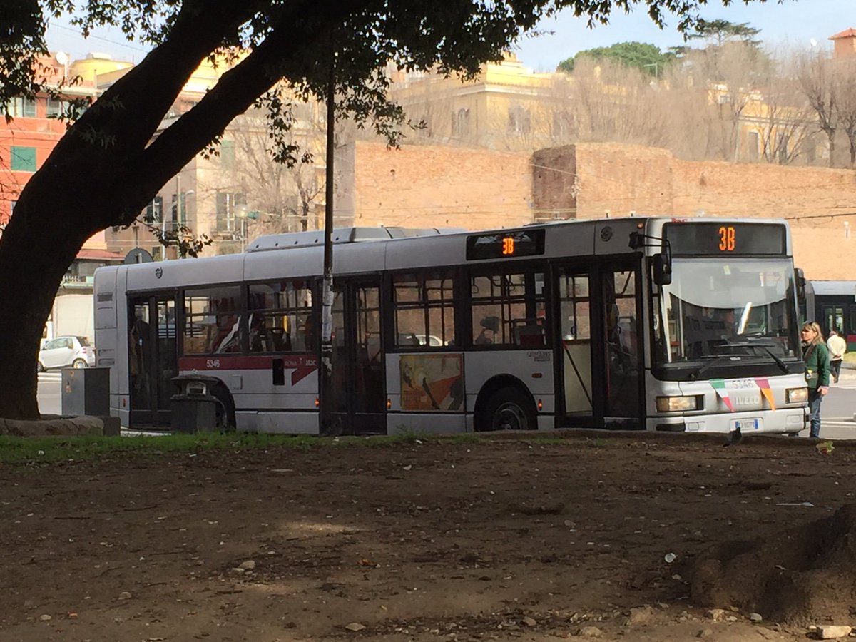 Adnkronos's tweet photo. #Roma, sciopero #Atac il 23 febbraio: Gabrielli precetta i dipendenti https://t.co/M85L295NJ5 https://t.co/Takme7wDP6