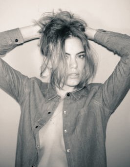 #Ya llega <a href="/emiattiasok/">Emilia Attias</a> a #MesaLista con <a href="/germanpaoloski/">German Paoloski</a>  <a href="/eltreceoficial/">eltrece</a> <a href="/eltreceprensa/">PRENSA_eltrece</a> <a href="/jeymammon/">Jey Mammon</a> <a href="/Palivarela/">Paula Varela</a>